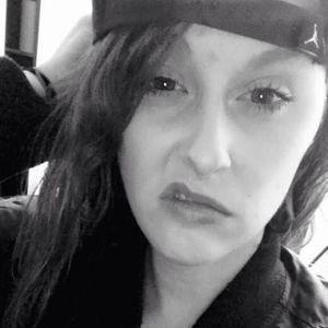 Meet your Posher, Felicia